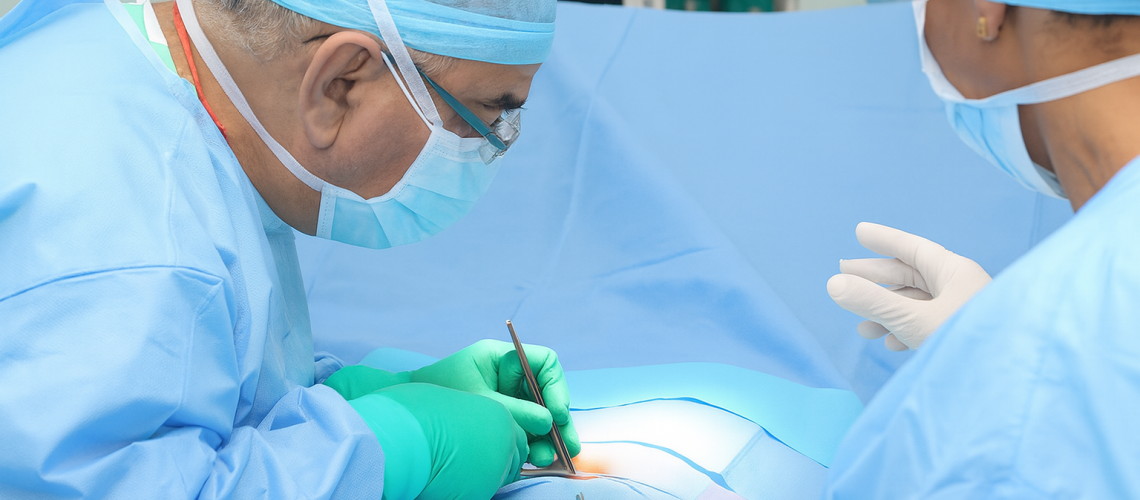 Técnicas Minimamente Invasivas na Correção de Hérnia Inguinal_ Benefícios e Desafios